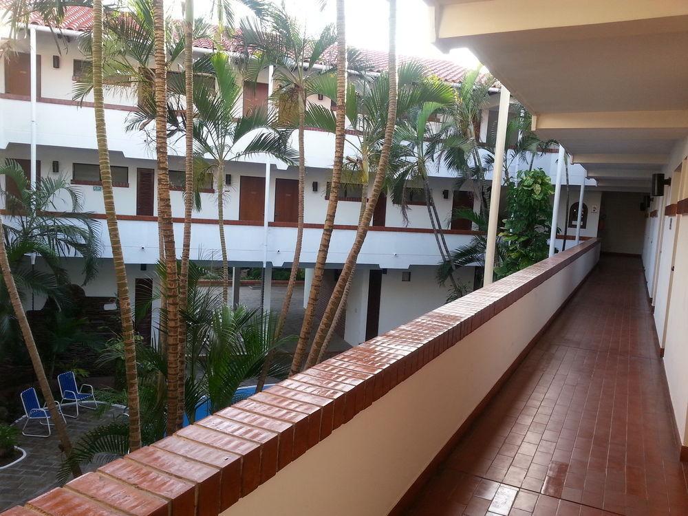 Las Palmas Santa Cruz de La Sierra Εξωτερικό φωτογραφία